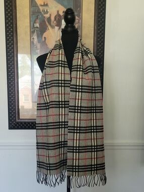 Burberry Vintage Checkered Scarf